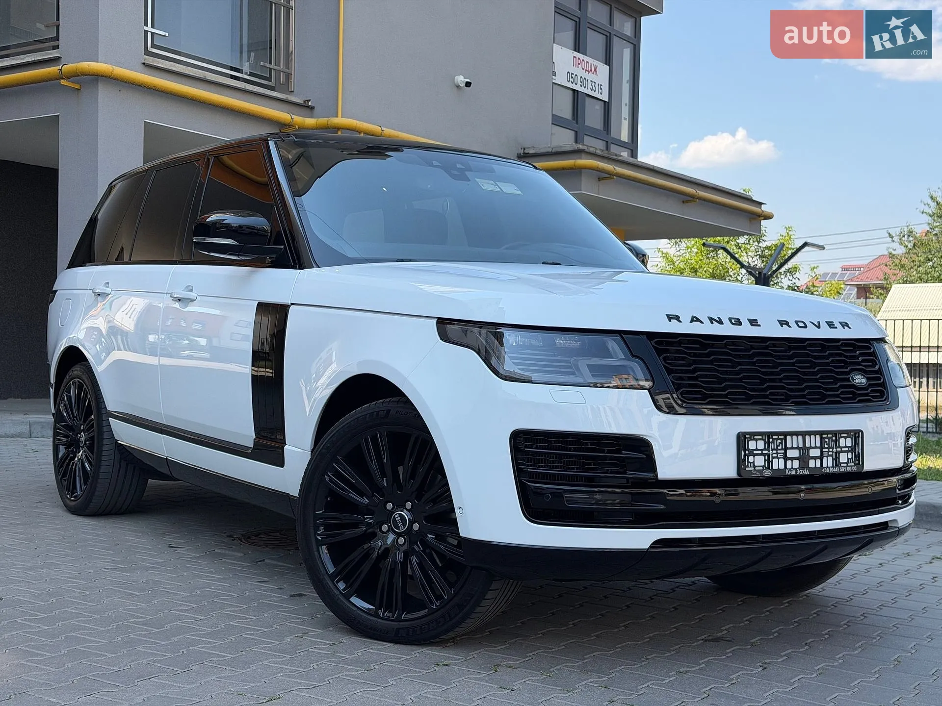 2017 Land Rover Range Rover - мініатюра 17
