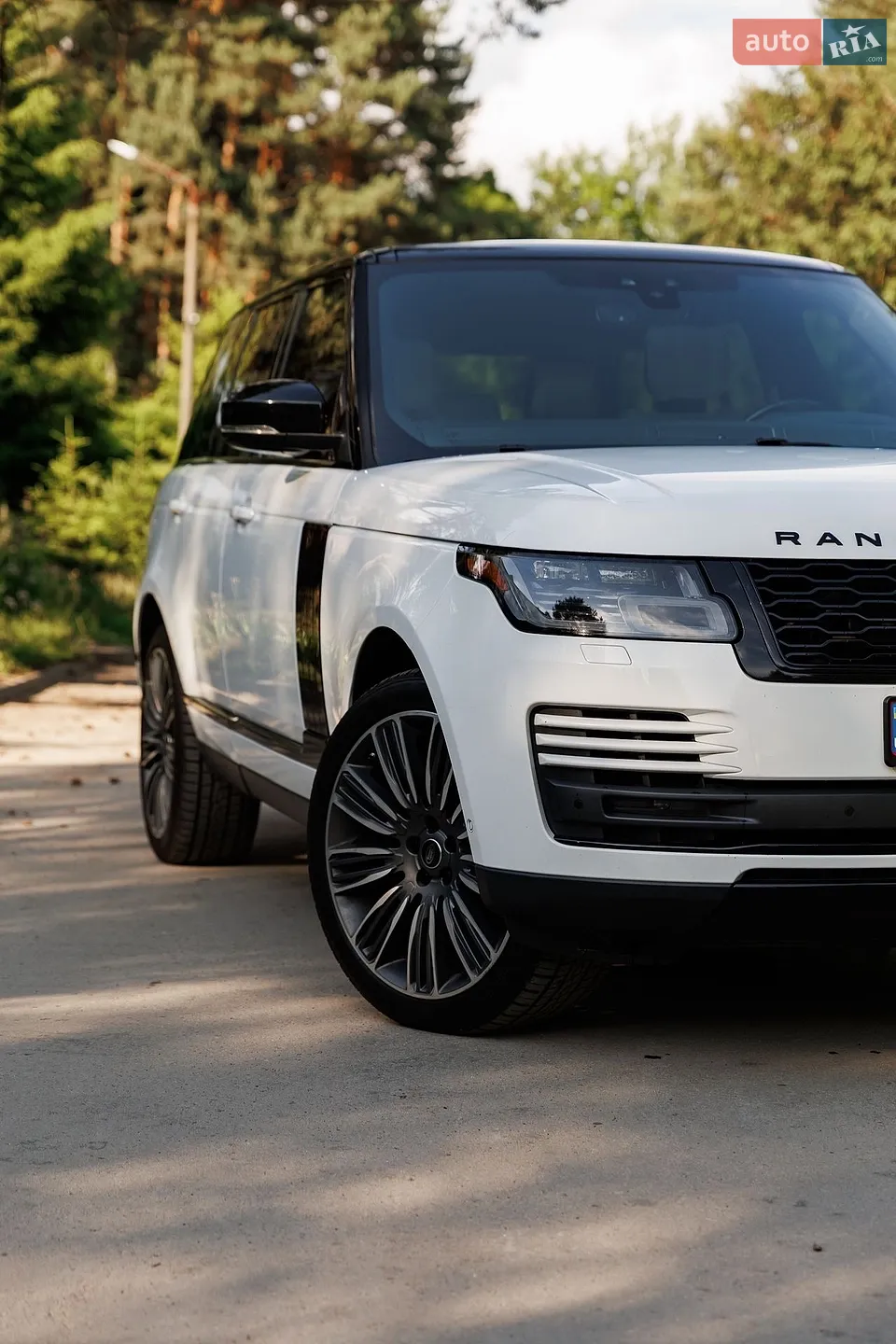 2018 Land Rover Range Rover - мініатюра 11