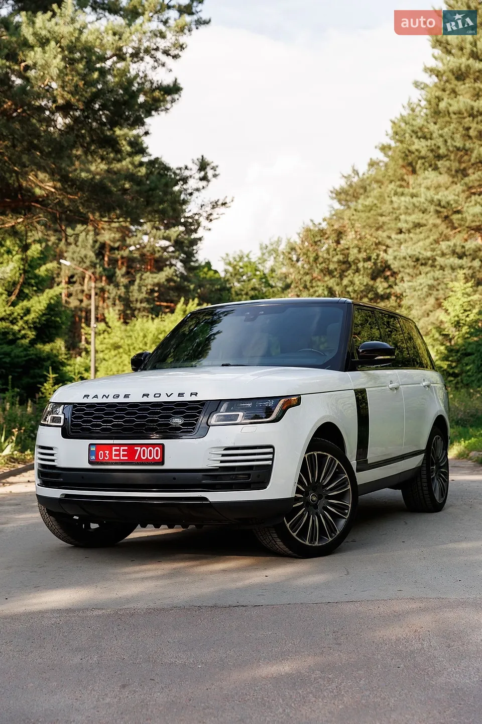 2018 Land Rover Range Rover - мініатюра 23