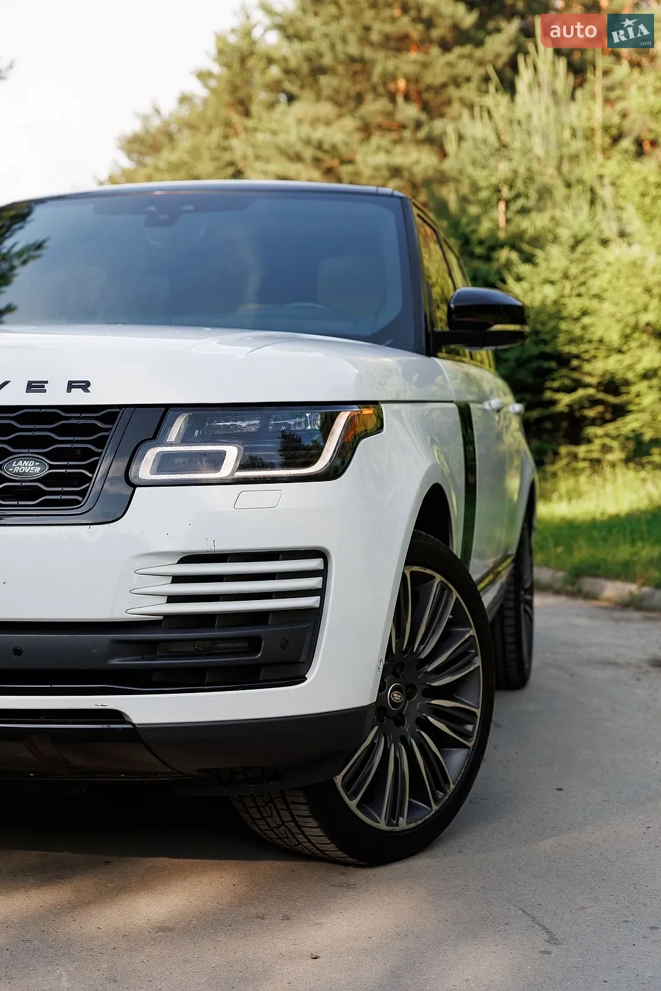 2018 Land Rover Range Rover - мініатюра 24