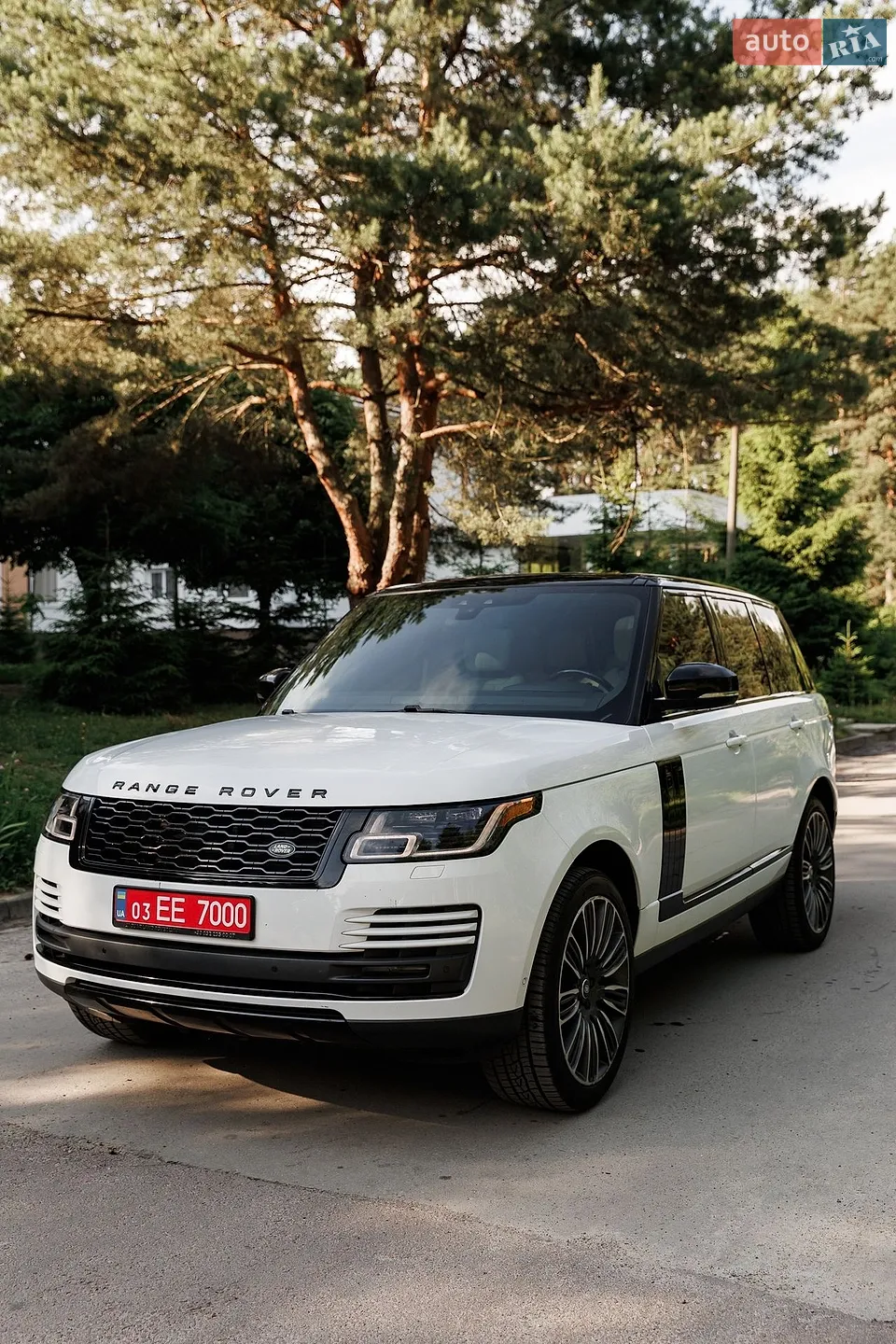 2018 Land Rover Range Rover - мініатюра 30