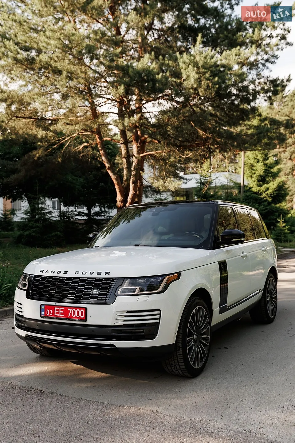 2018 Land Rover Range Rover - мініатюра 31
