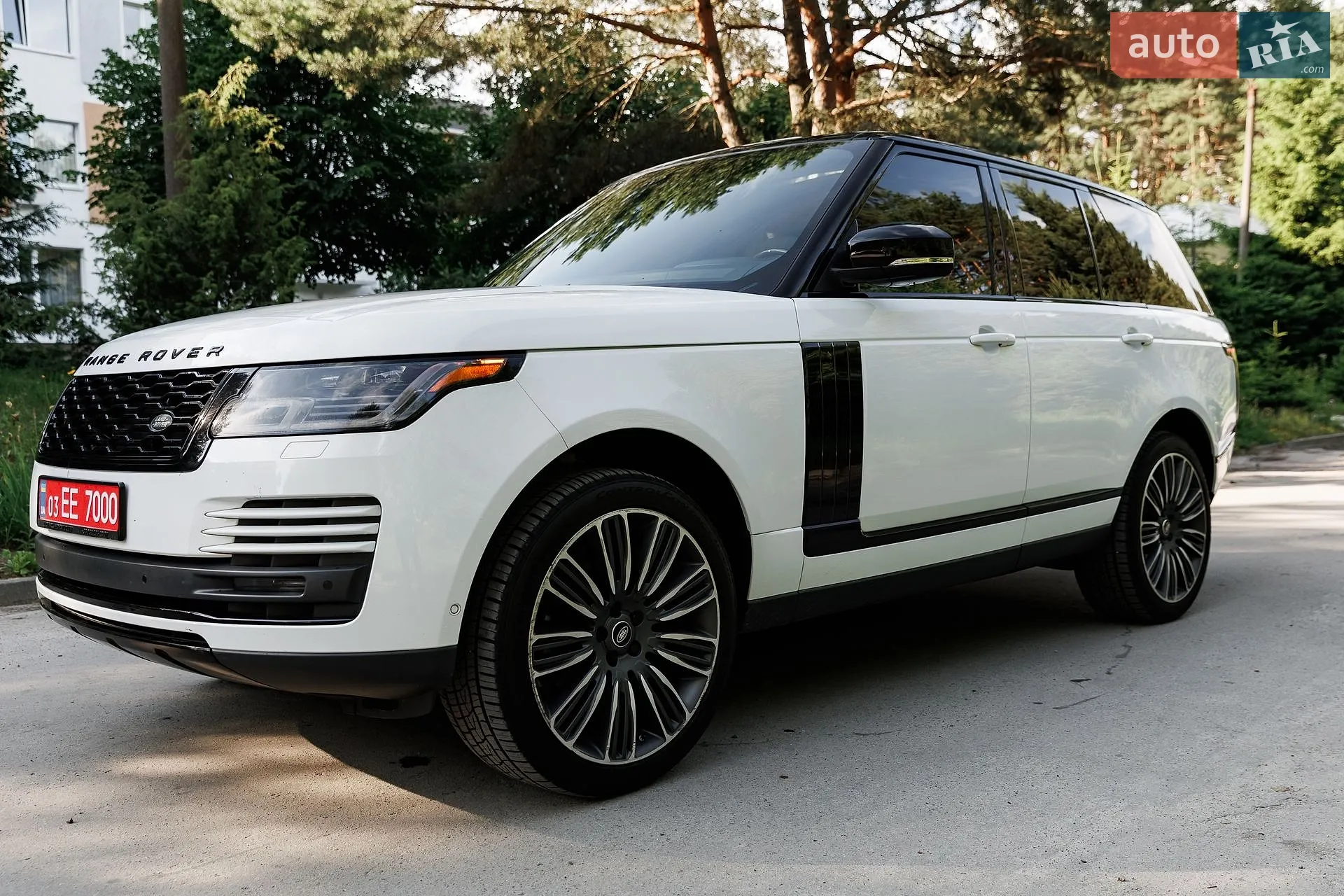 2018 Land Rover Range Rover - мініатюра 33
