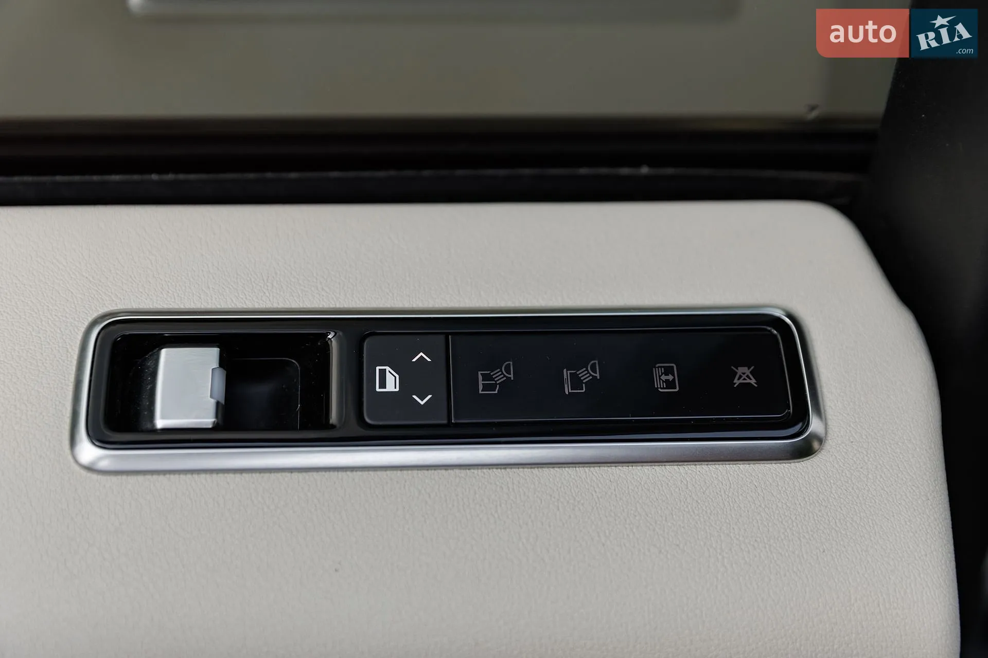 2018 Land Rover Range Rover - мініатюра 76