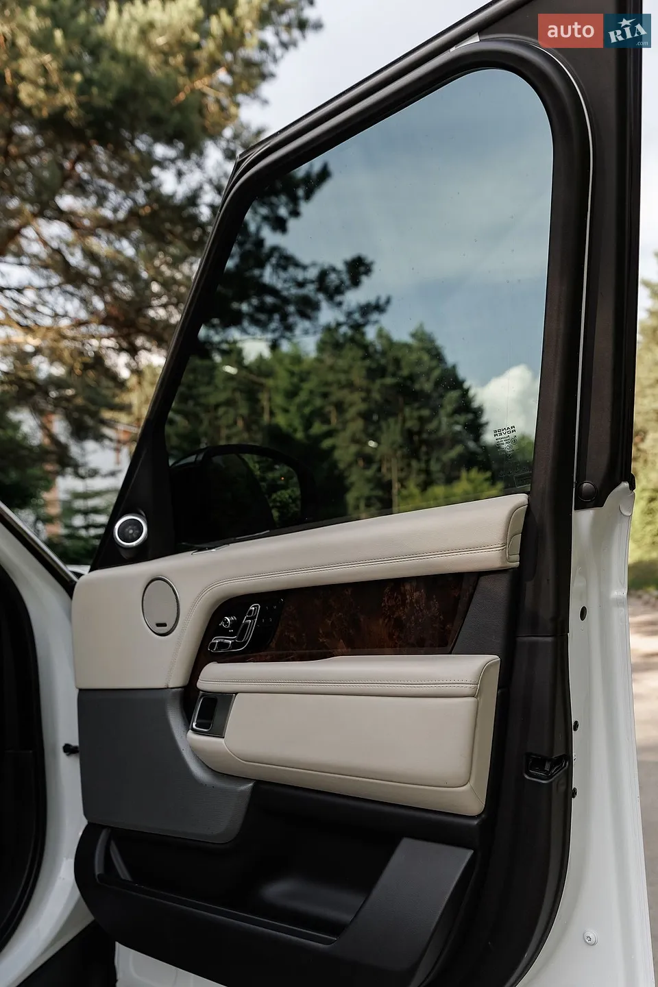 2018 Land Rover Range Rover - мініатюра 95