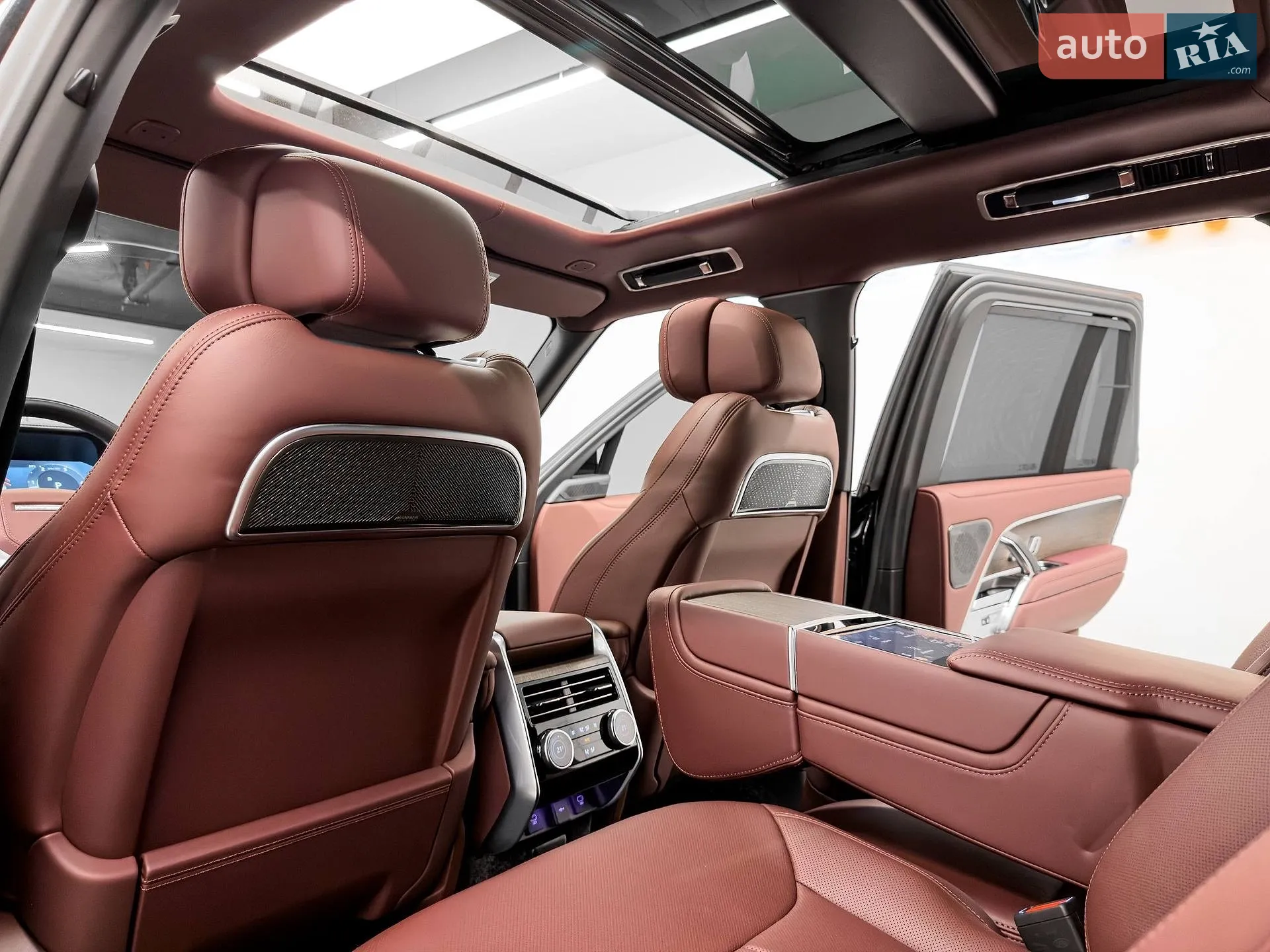 2025 Land Rover Range Rover - мініатюра 52