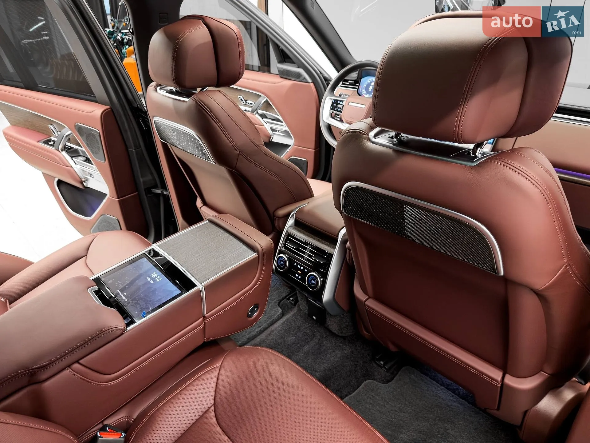 2025 Land Rover Range Rover - мініатюра 64