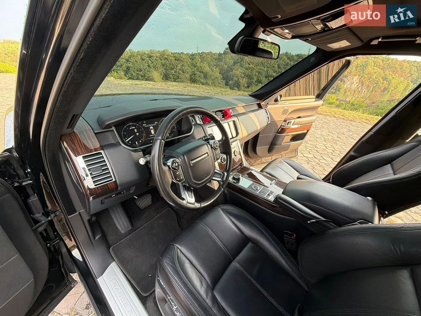 2015 Land Rover Range Rover - мініатюра 33
