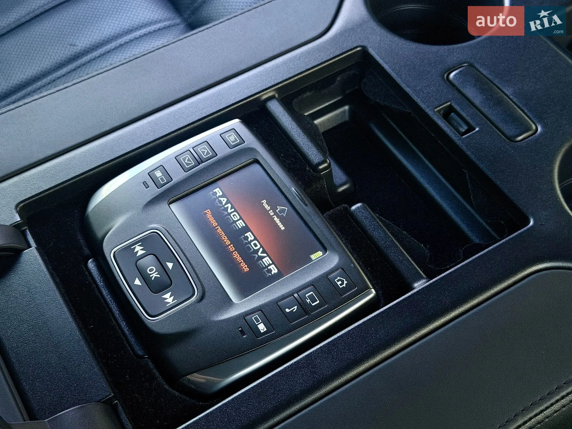 2011 Land Rover Range Rover - мініатюра 23