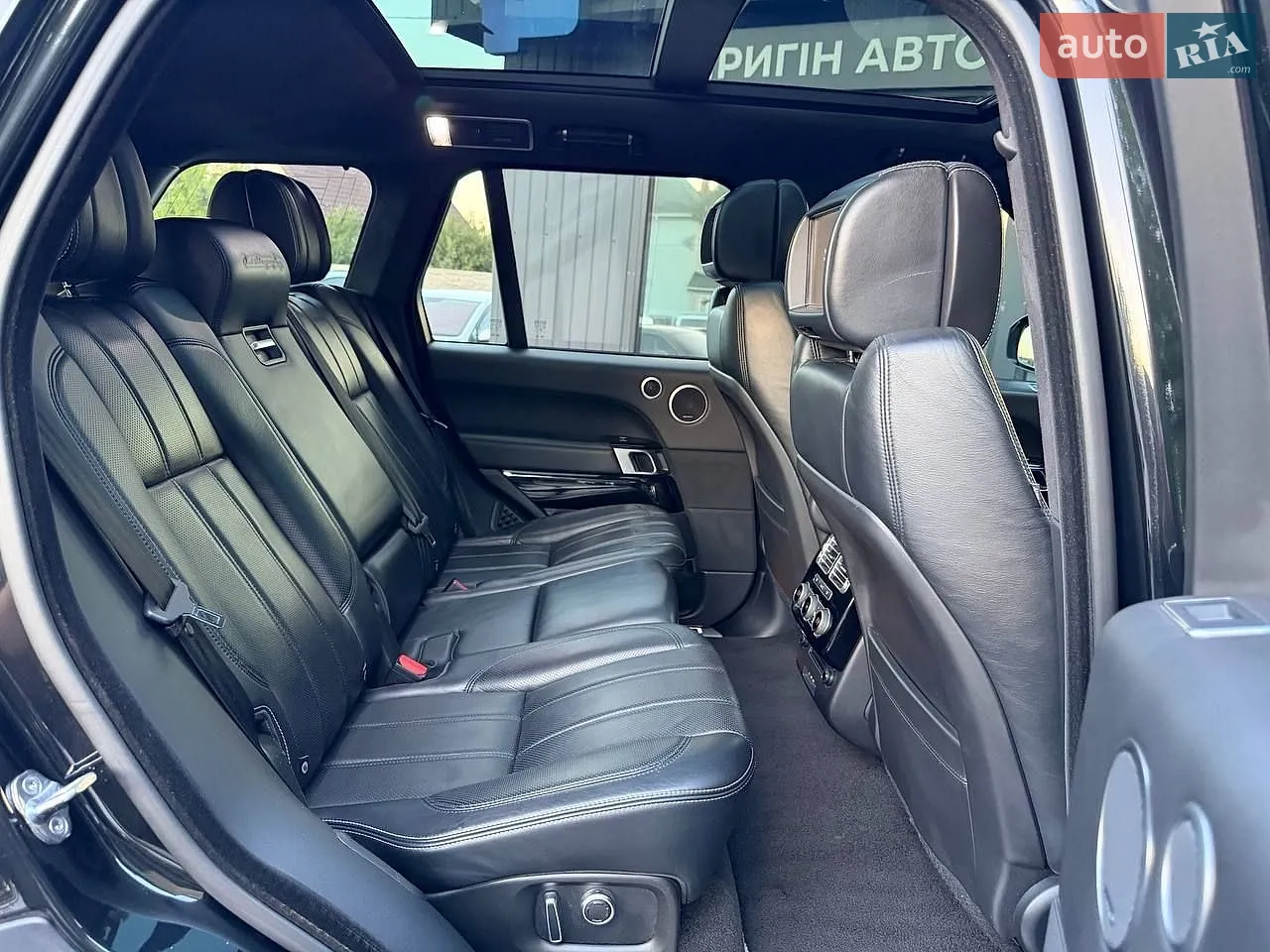 2016 Land Rover Range Rover - мініатюра 38
