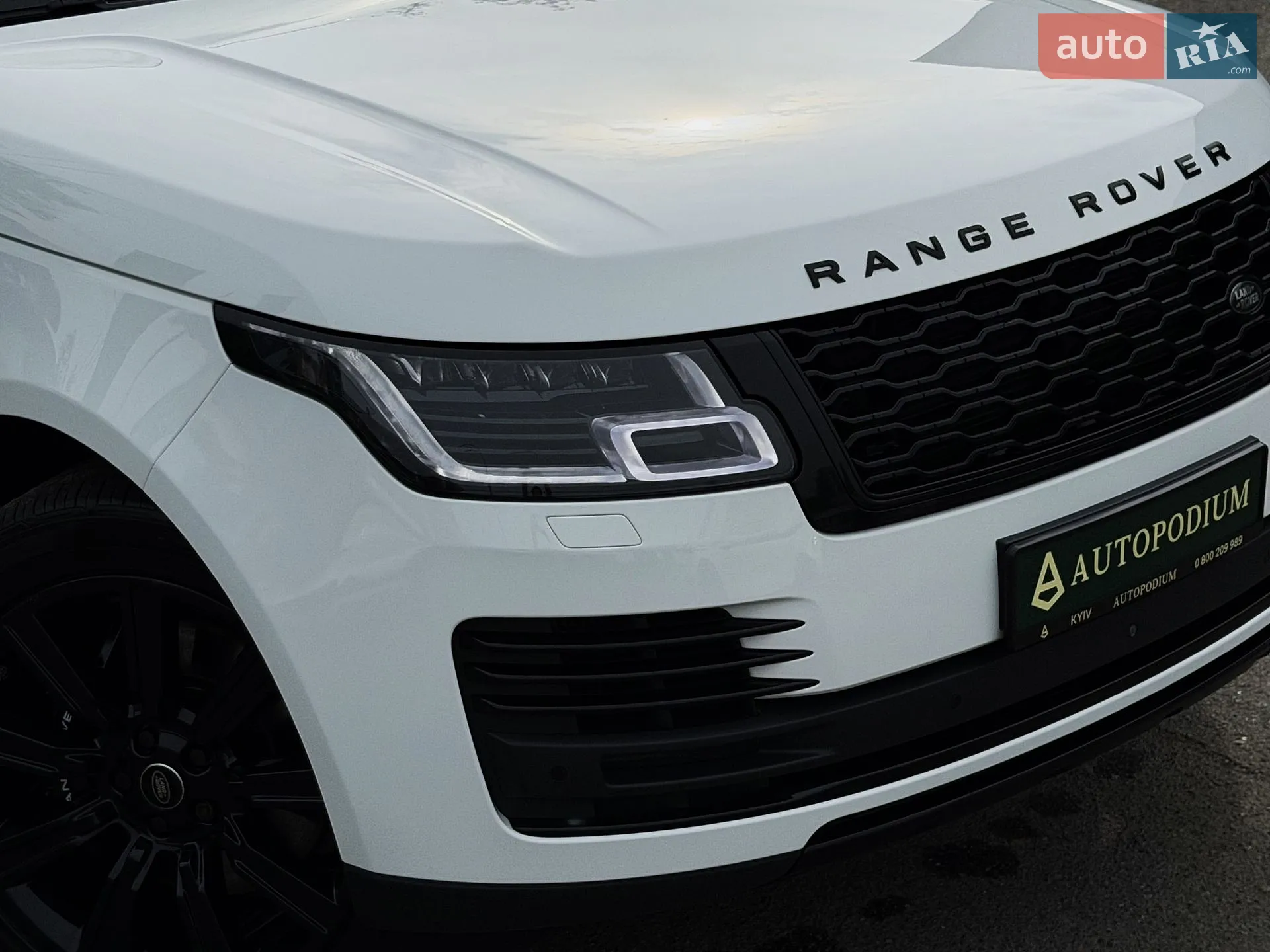 2018 Land Rover Range Rover - мініатюра 15