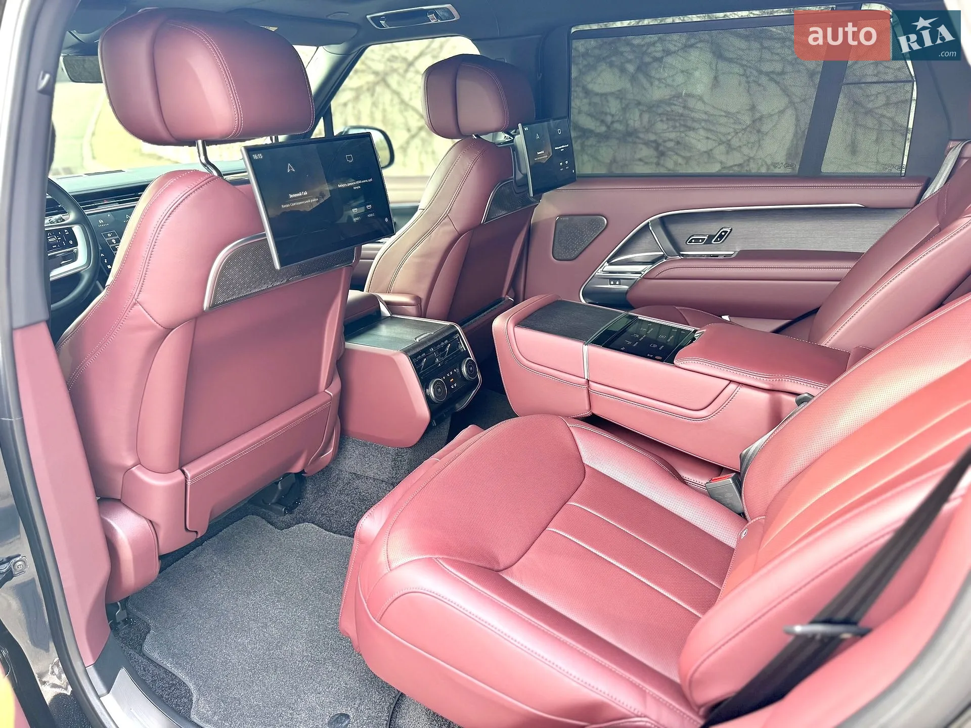 2025 Land Rover Range Rover - мініатюра 26