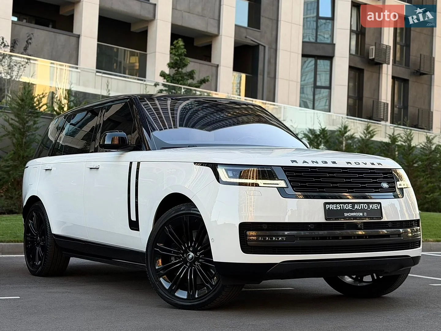 2023 Land Rover Range Rover - мініатюра 3