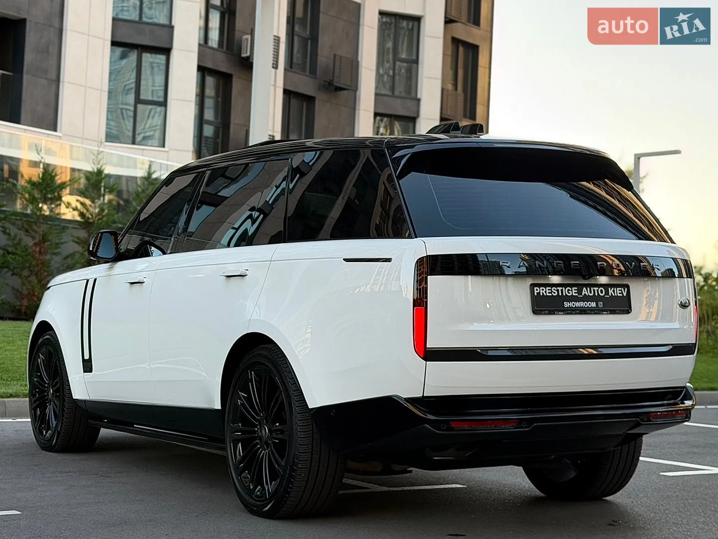 2023 Land Rover Range Rover - мініатюра 20