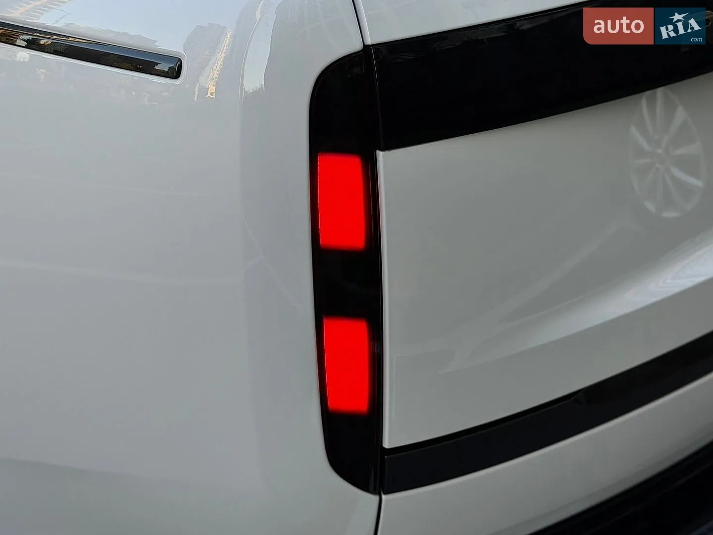 2023 Land Rover Range Rover - мініатюра 34