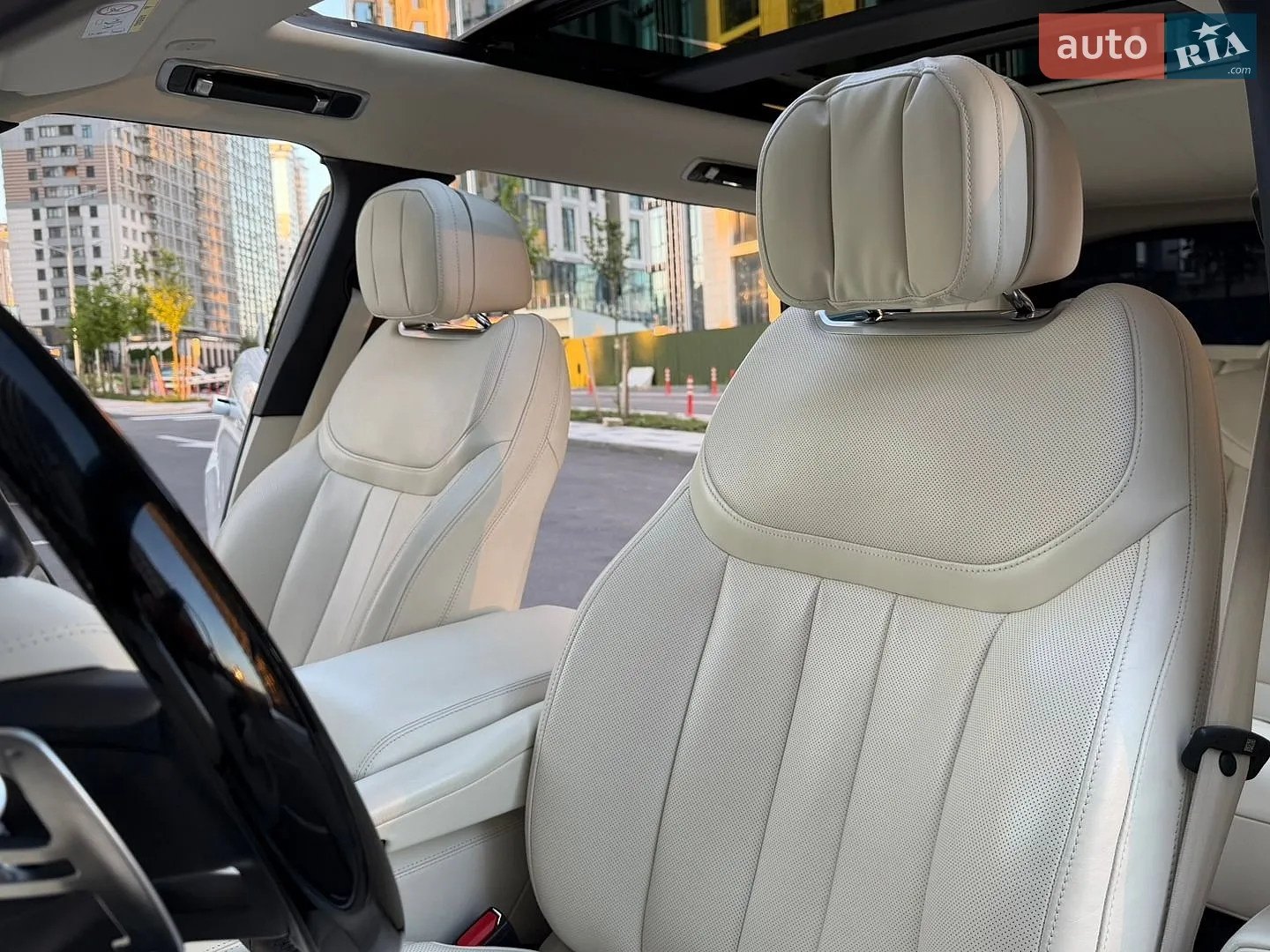 2023 Land Rover Range Rover - мініатюра 39