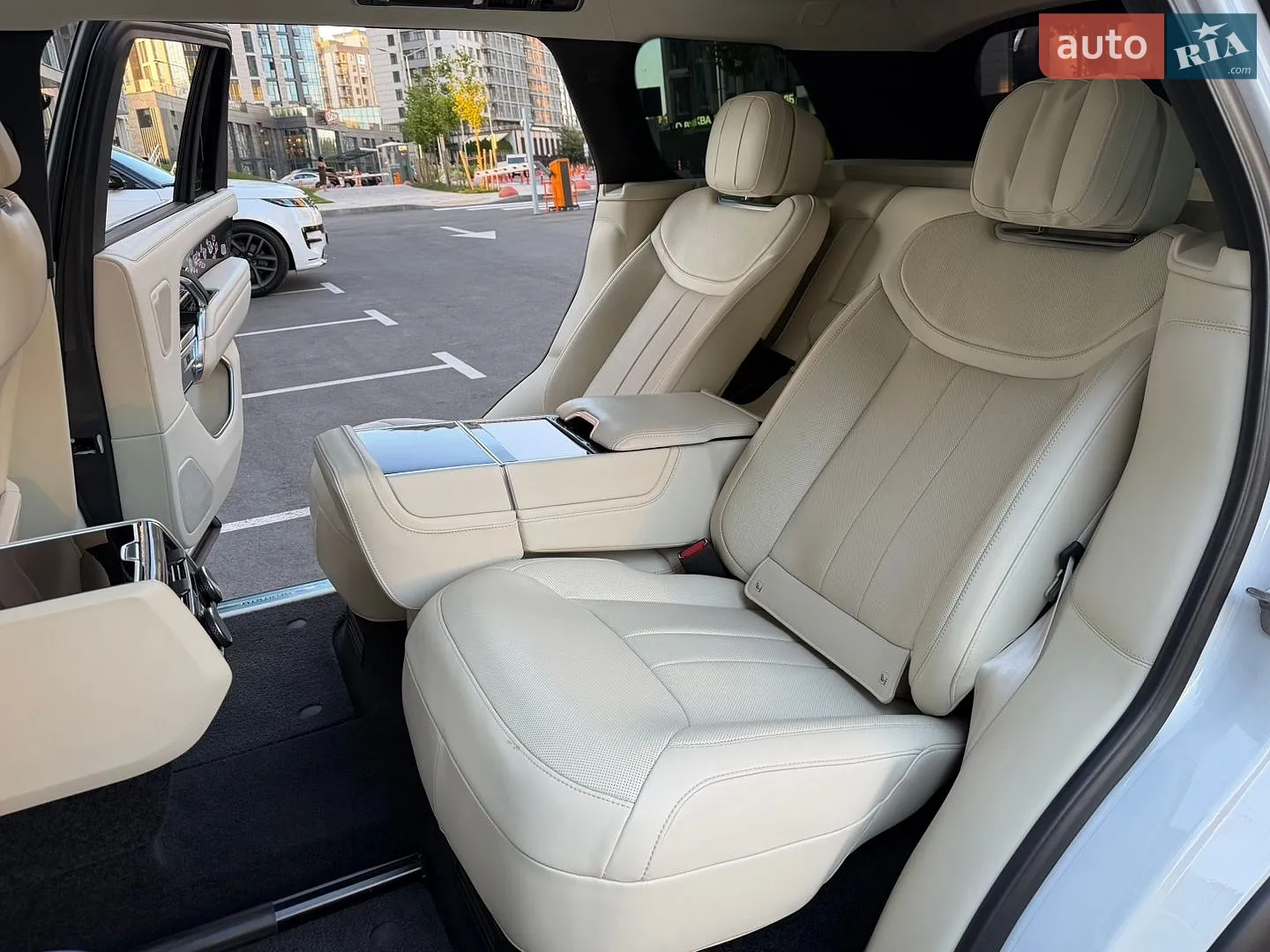 2023 Land Rover Range Rover - мініатюра 47