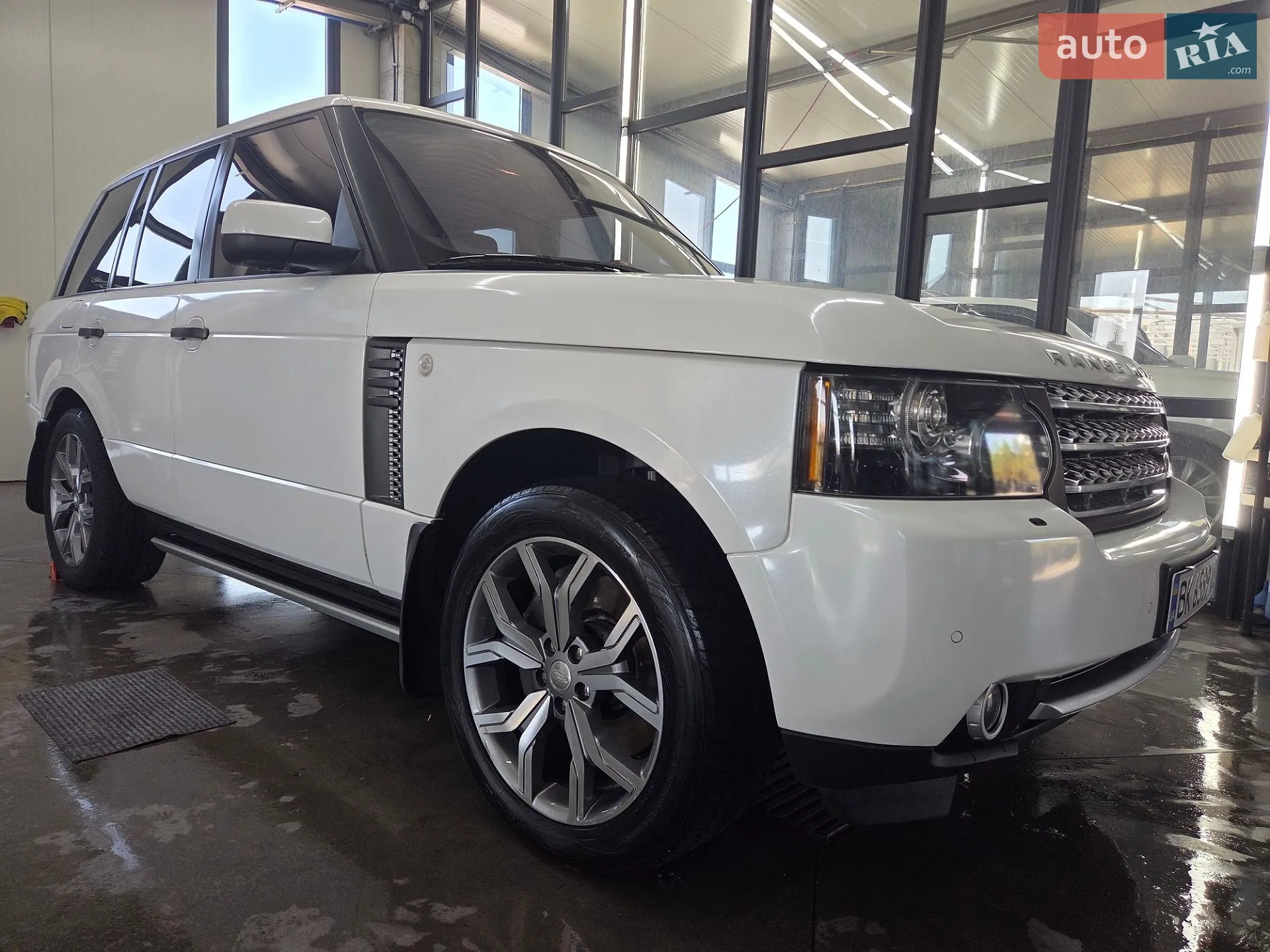 2011 Land Rover Range Rover - мініатюра 2