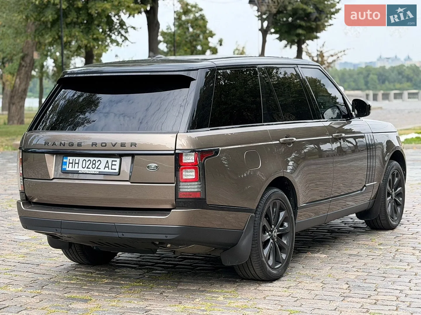 2014 Land Rover Range Rover - мініатюра 17