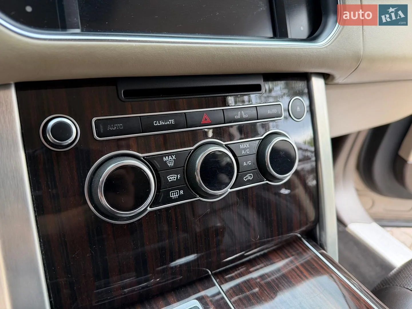 2014 Land Rover Range Rover - мініатюра 57