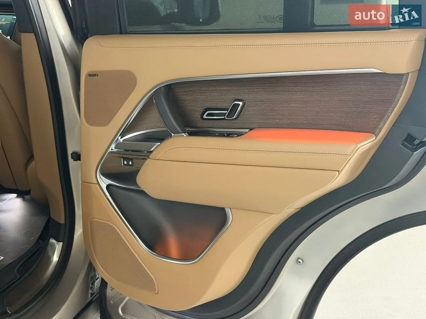 2023 Land Rover Range Rover - мініатюра 26