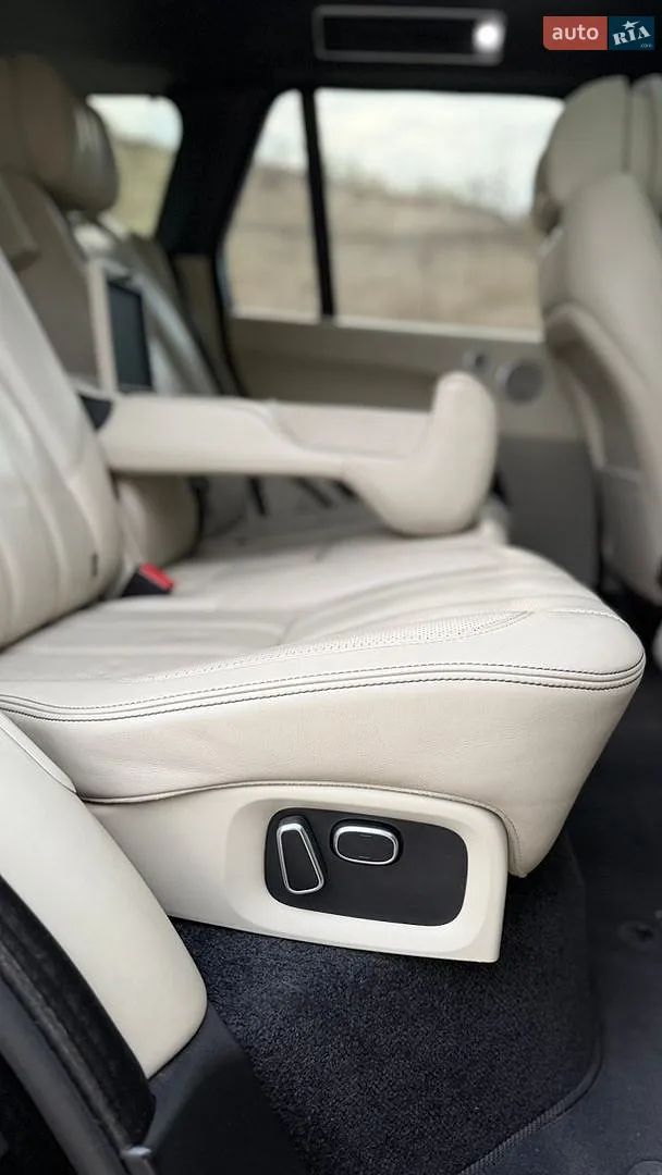 2013 Land Rover Range Rover - мініатюра 54