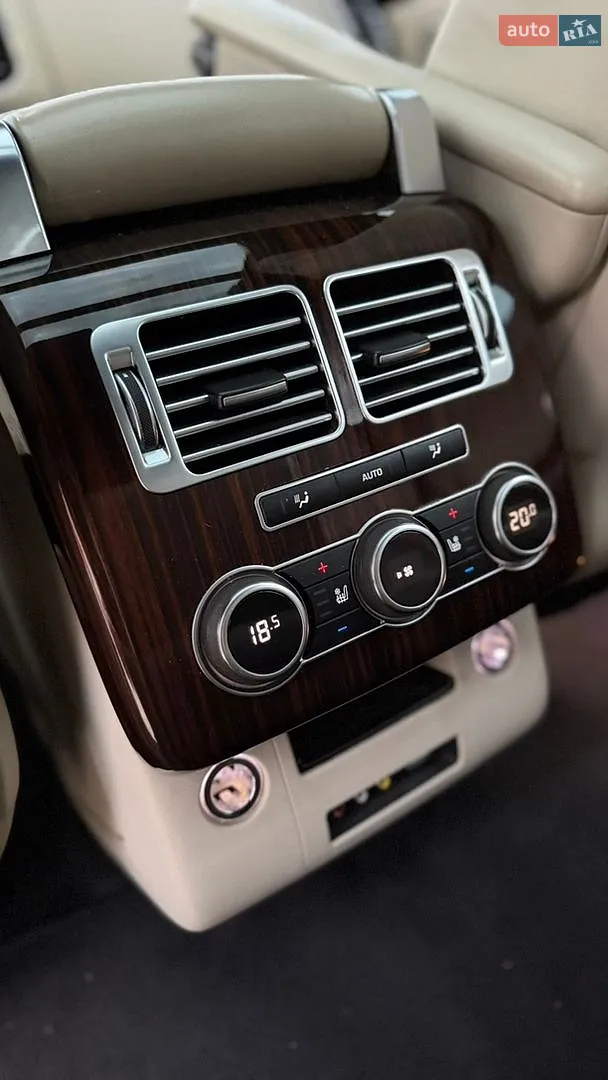 2013 Land Rover Range Rover - мініатюра 70