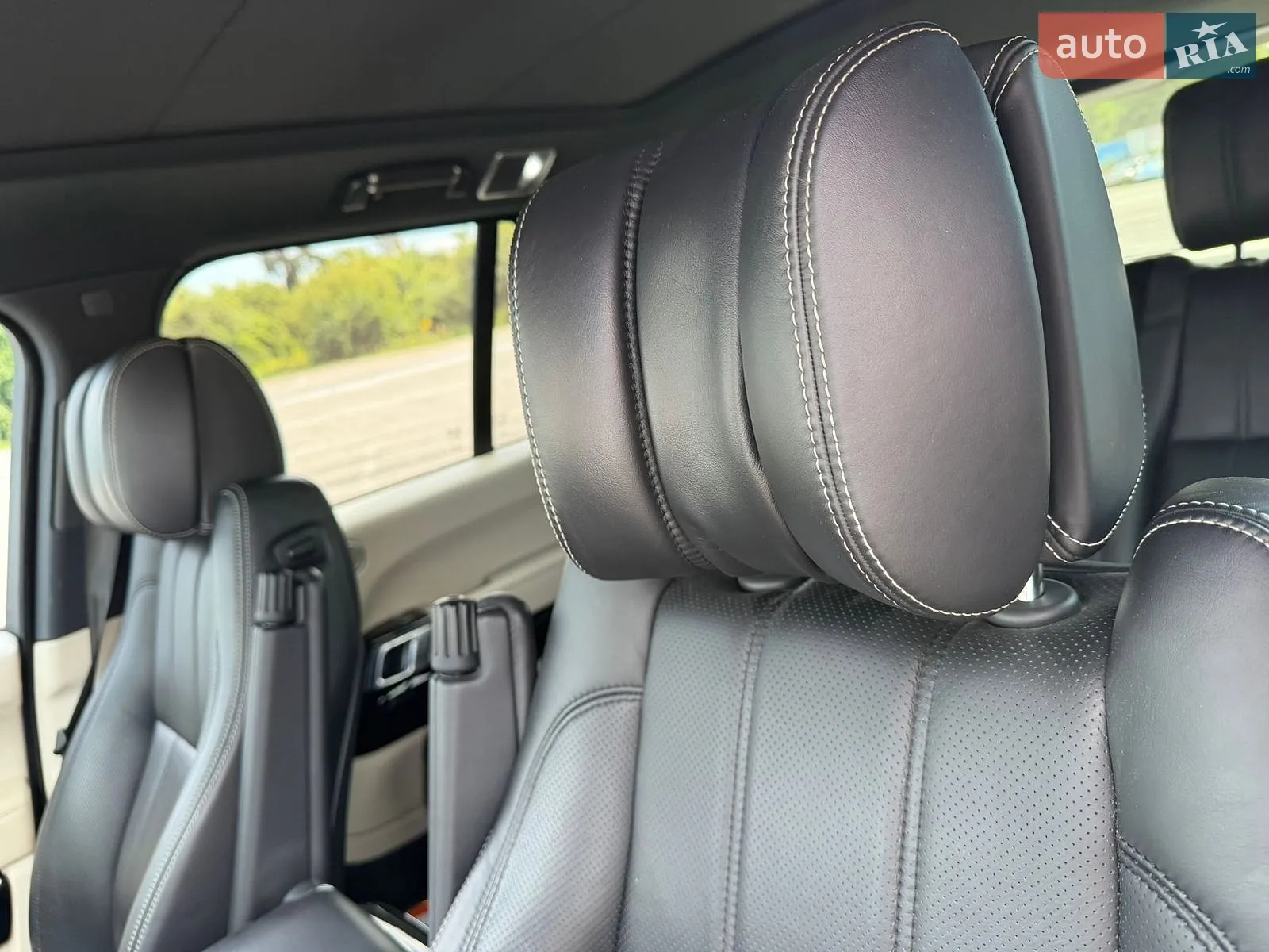 2013 Land Rover Range Rover - мініатюра 20