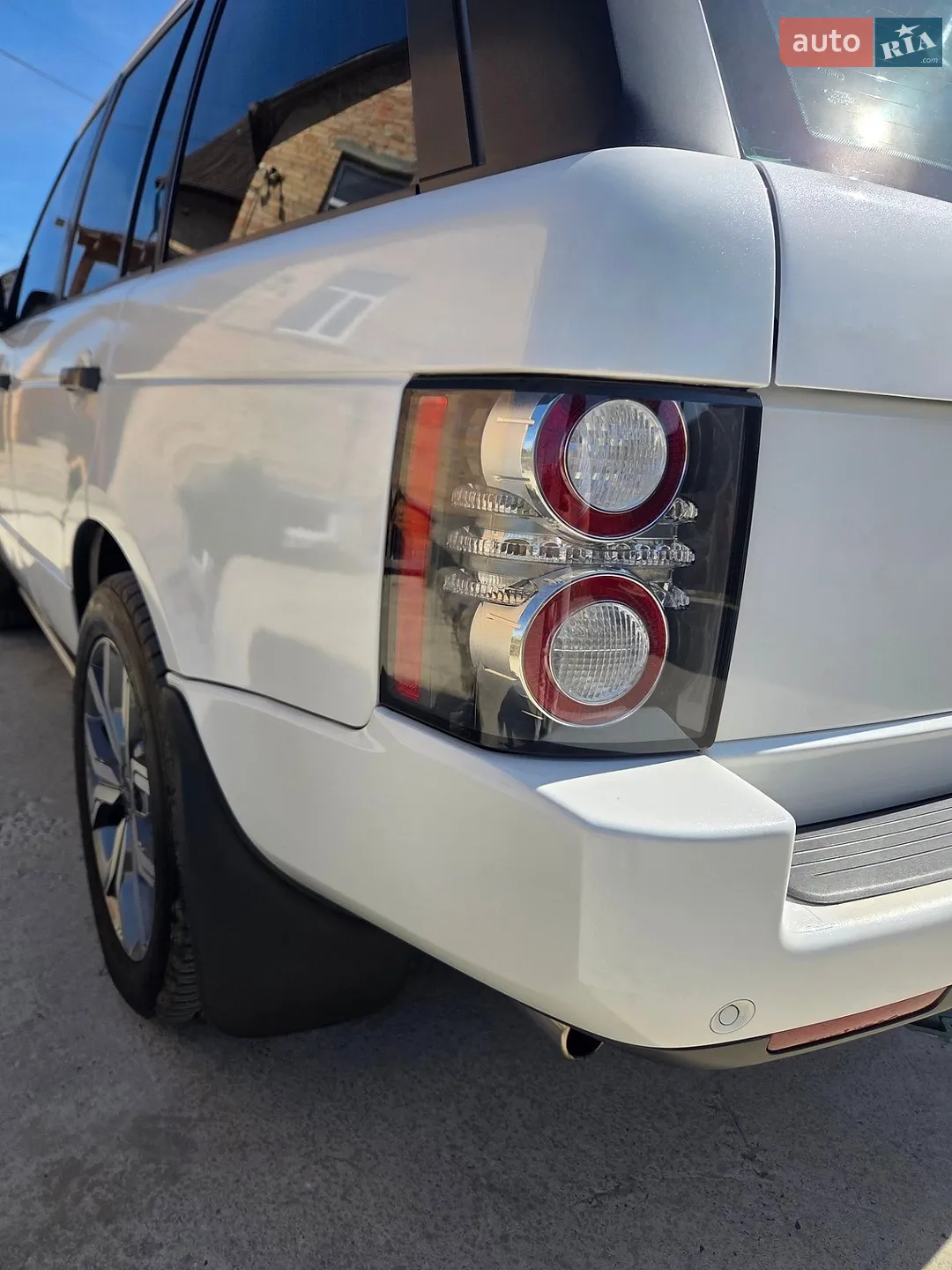 2011 Land Rover Range Rover - мініатюра 32