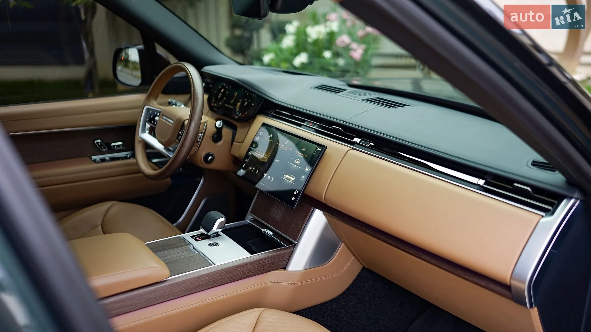 2024 Land Rover Range Rover - мініатюра 24