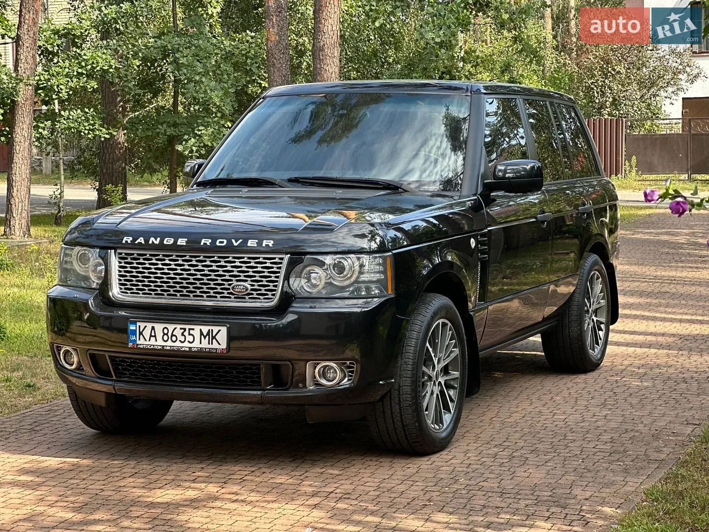 2010 Land Rover Range Rover - мініатюра 11