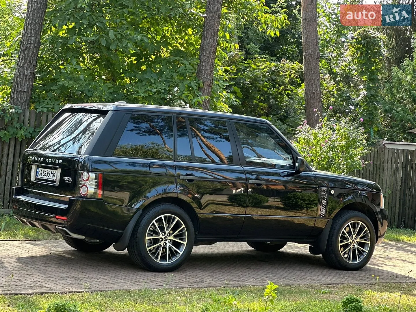 2010 Land Rover Range Rover - мініатюра 17