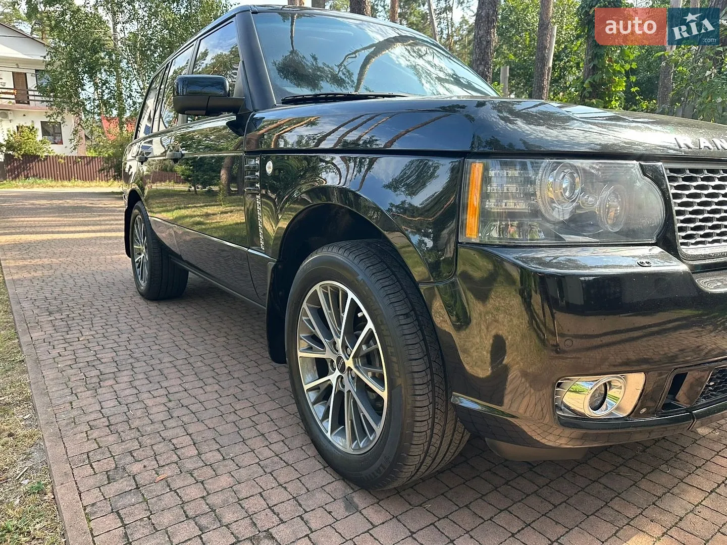 2010 Land Rover Range Rover - мініатюра 23