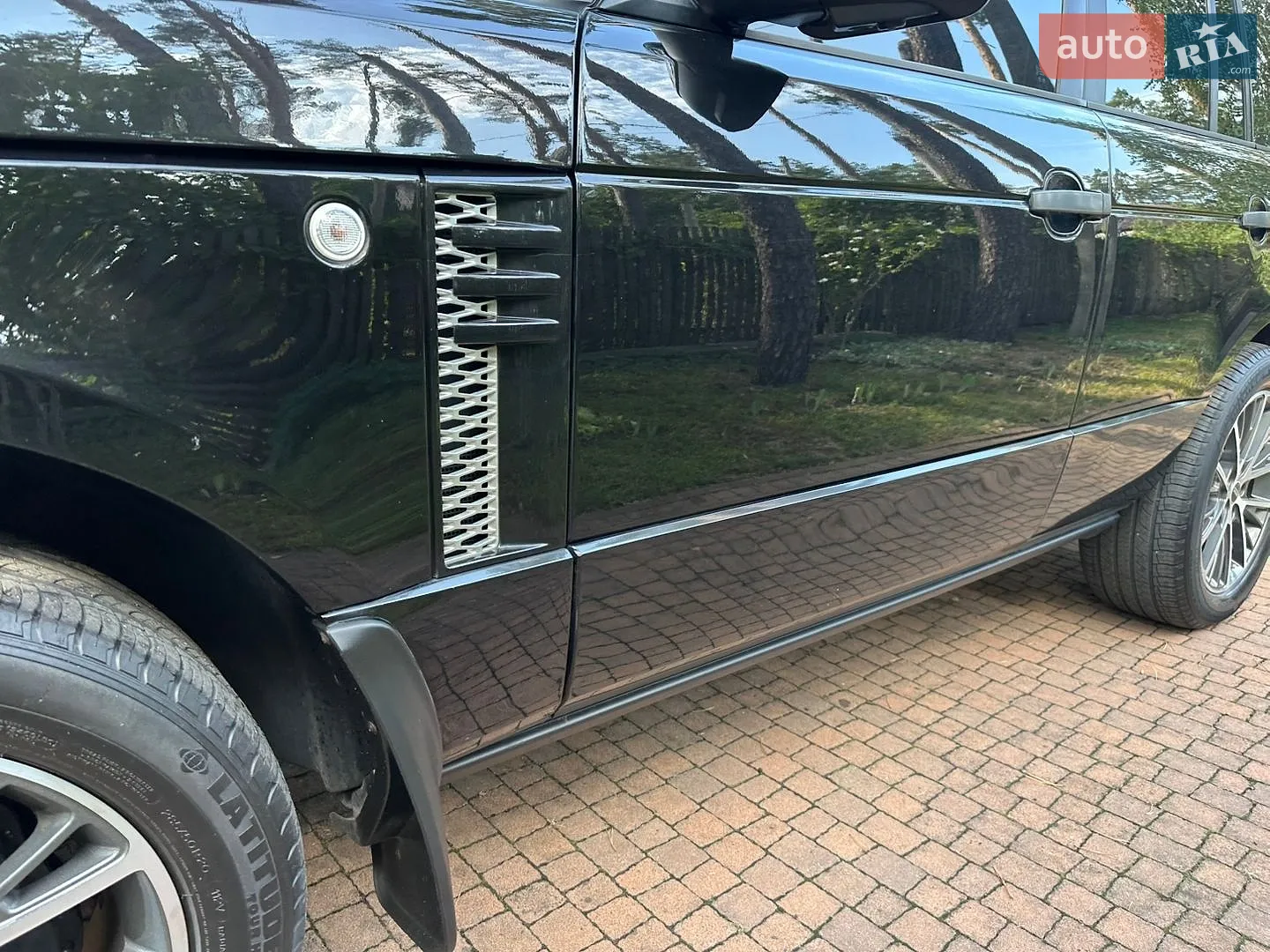 2010 Land Rover Range Rover - мініатюра 35