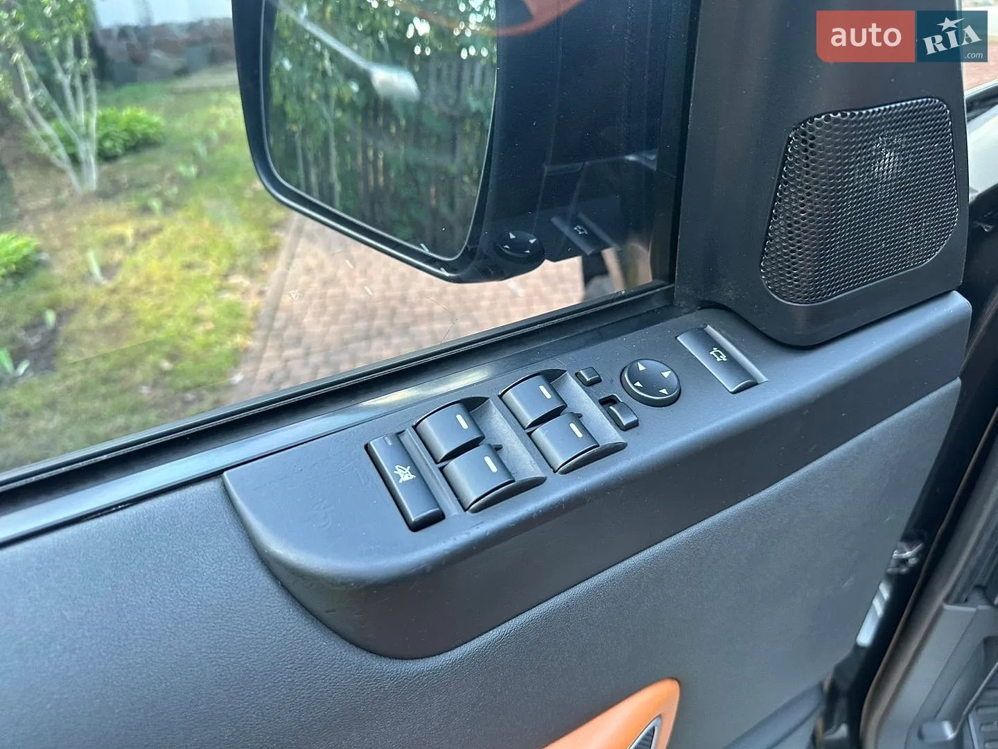 2010 Land Rover Range Rover - мініатюра 64