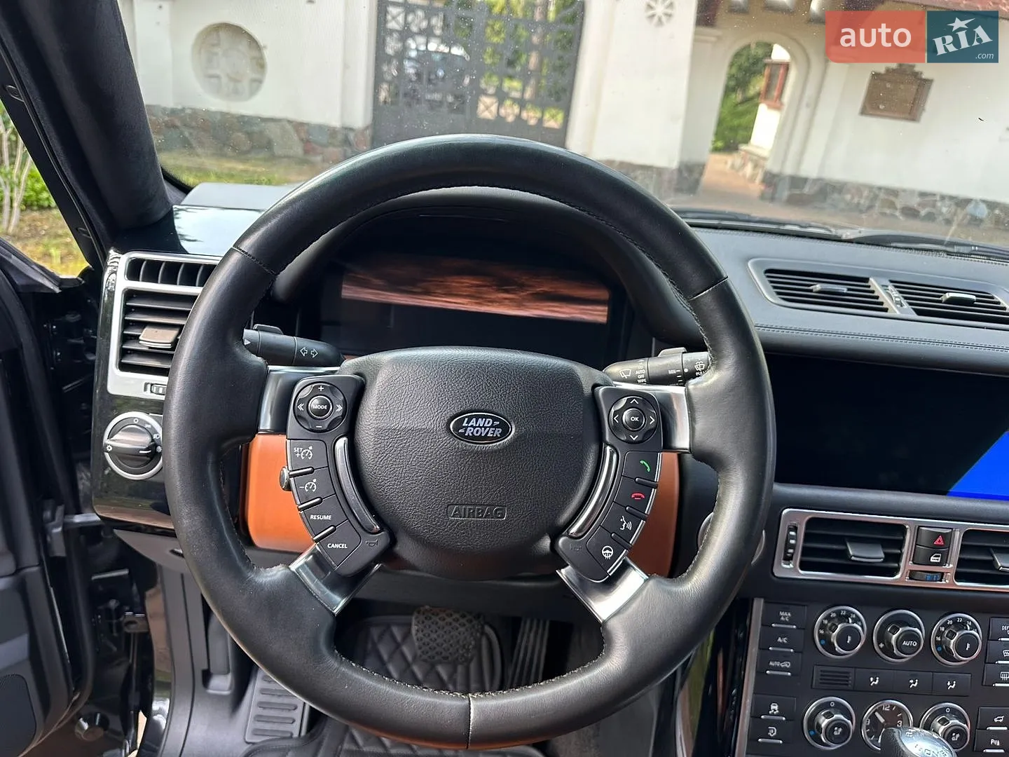 2010 Land Rover Range Rover - мініатюра 79