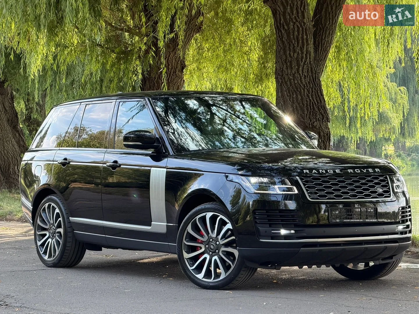 2020 Land Rover Range Rover - мініатюра 3