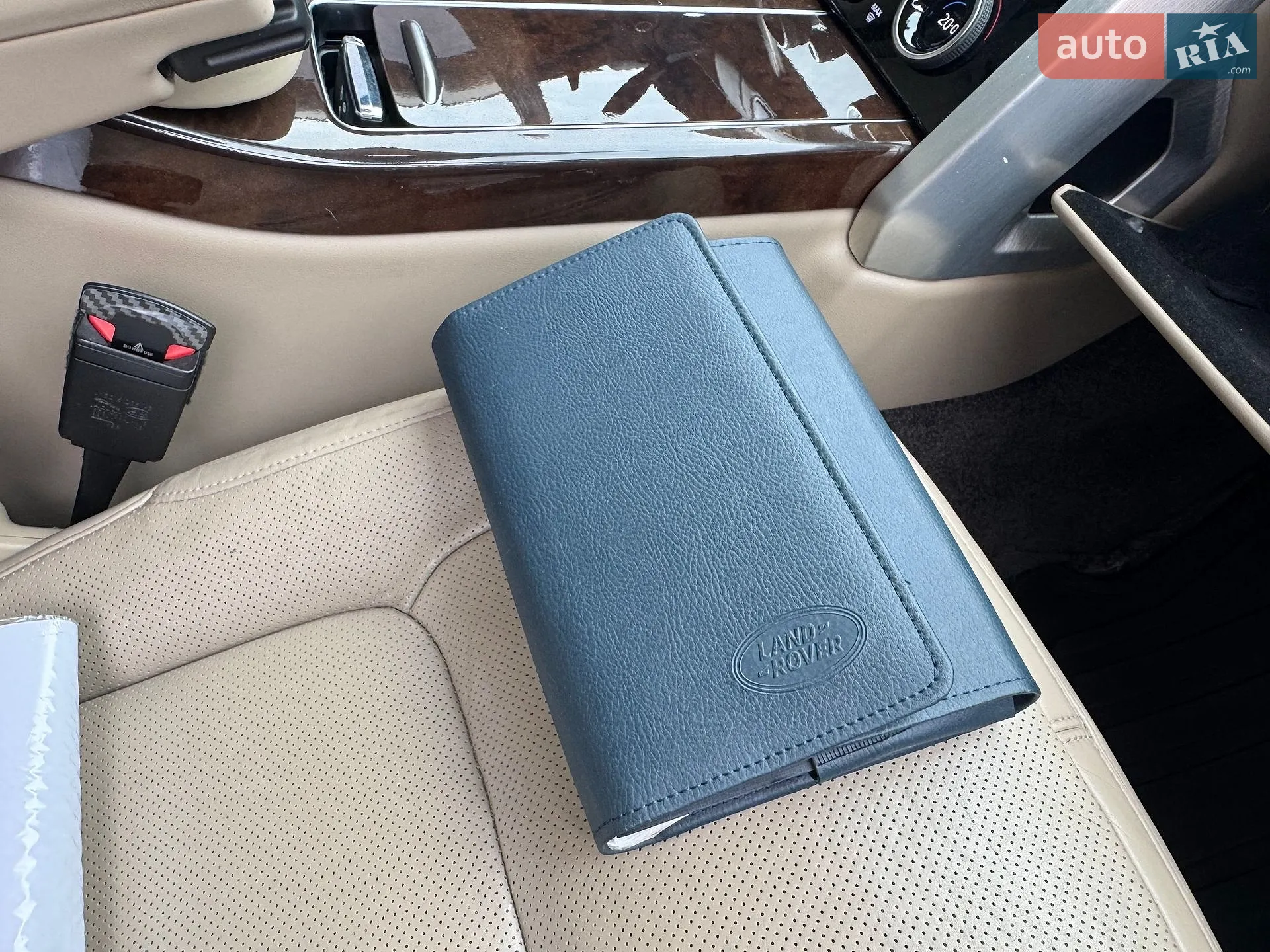 2017 Land Rover Range Rover - мініатюра 18