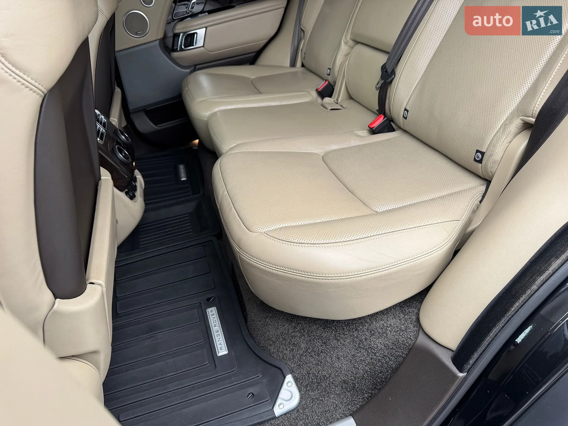 2017 Land Rover Range Rover - мініатюра 26