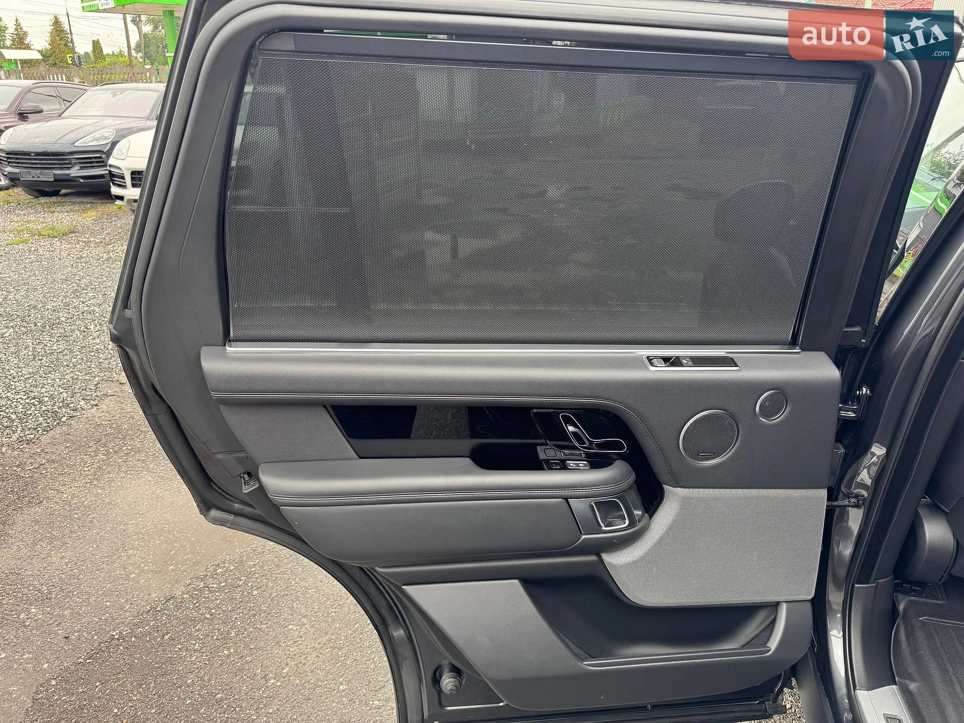 2017 Land Rover Range Rover - мініатюра 30