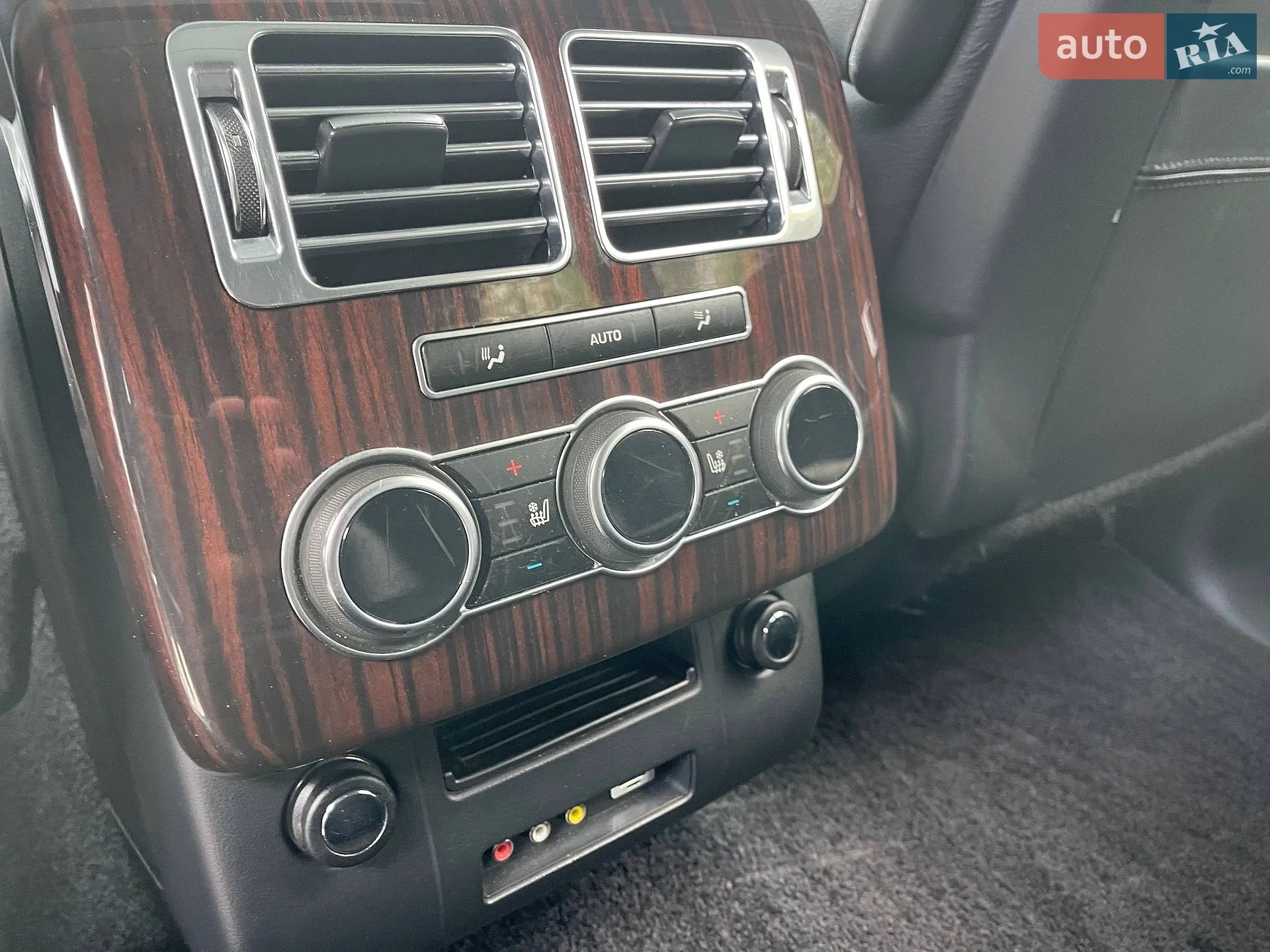 2013 Land Rover Range Rover - мініатюра 38
