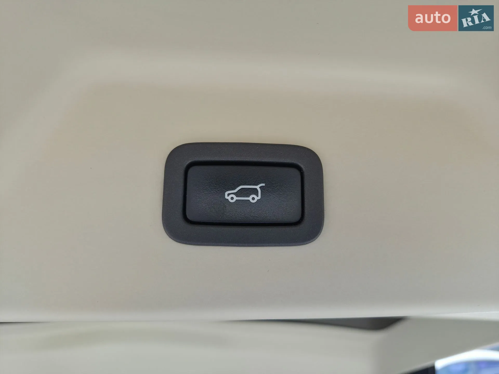 2018 Land Rover Range Rover - мініатюра 22