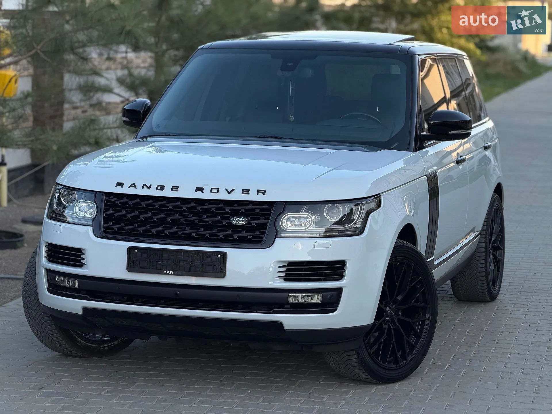 2015 Land Rover Range Rover - мініатюра 25