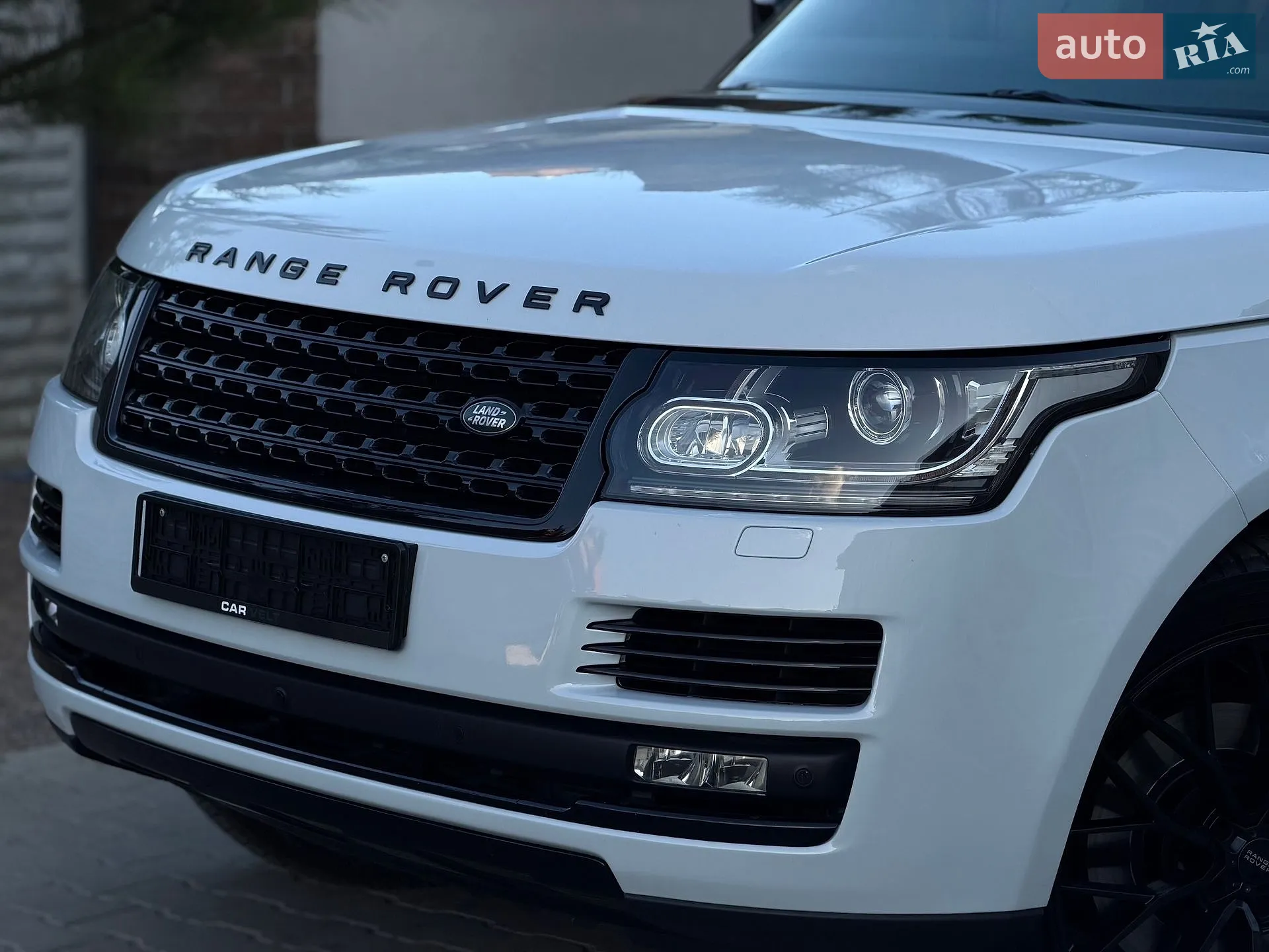 2015 Land Rover Range Rover - мініатюра 32