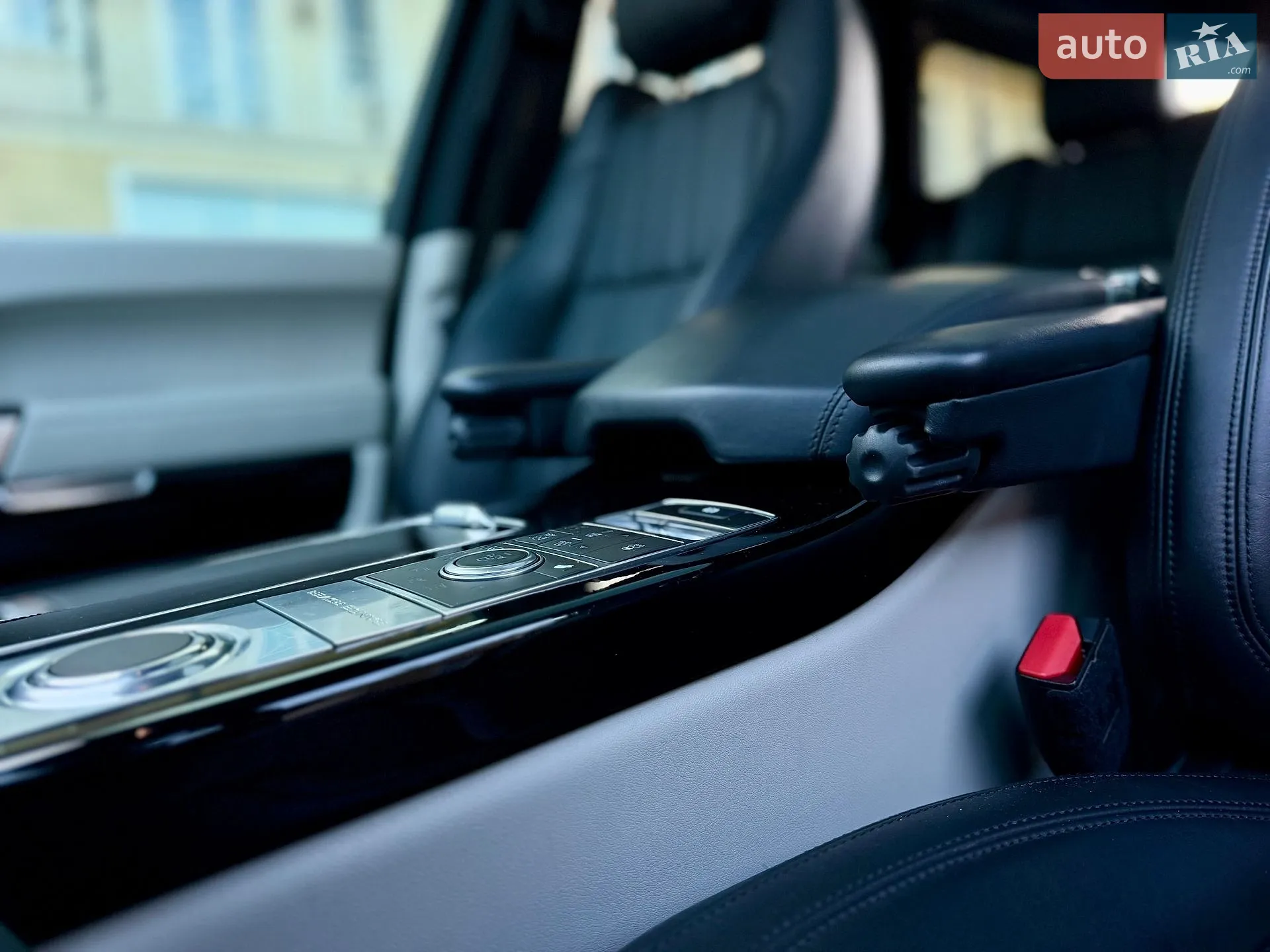 2015 Land Rover Range Rover - мініатюра 79