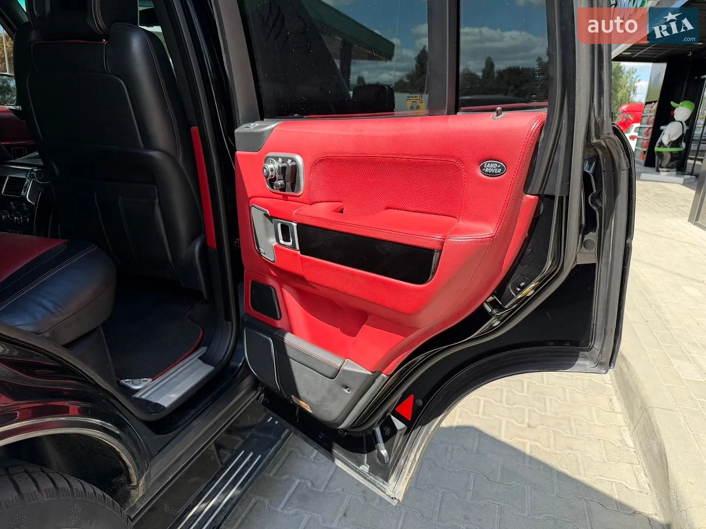 2010 Land Rover Range Rover - мініатюра 22