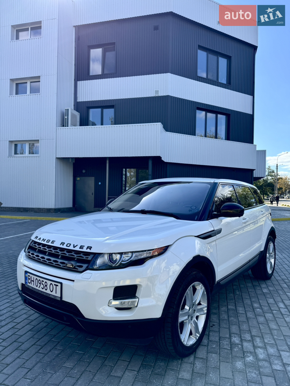 2014 Land Rover Range Rover Evoque - мініатюра 31