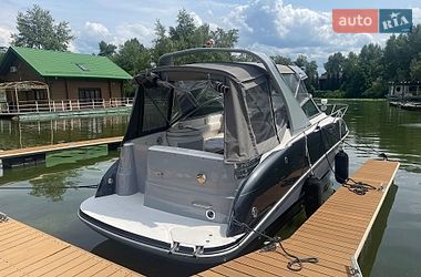 Моторна яхта Larson Cabrio 2007 в Дніпрі