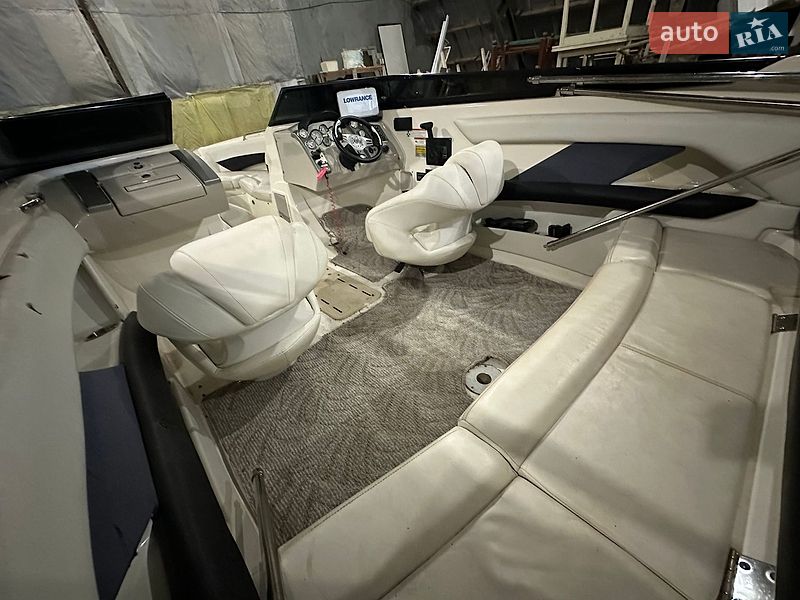 Катер Larson LXi 2008 в Кременчуці