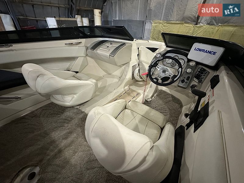 Катер Larson LXi 2008 в Кременчуці